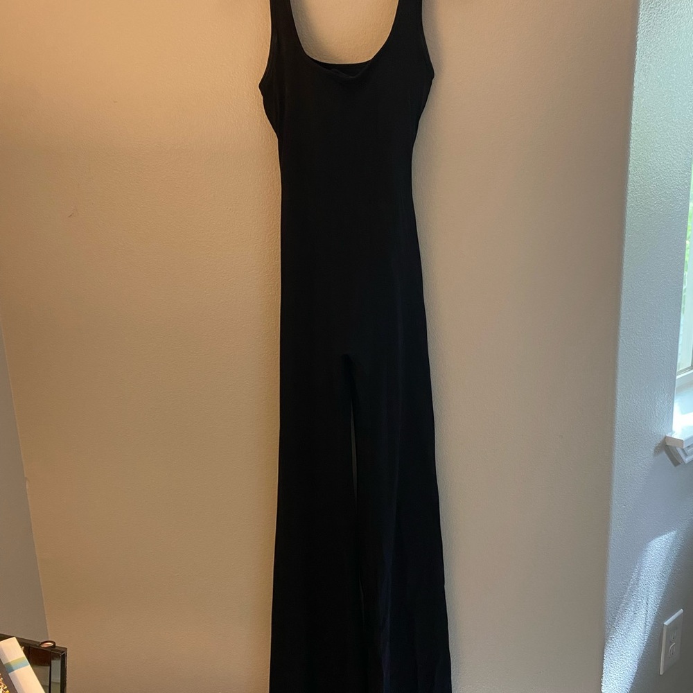 Viral flare jumpsuit backless tank top black scrunch butt